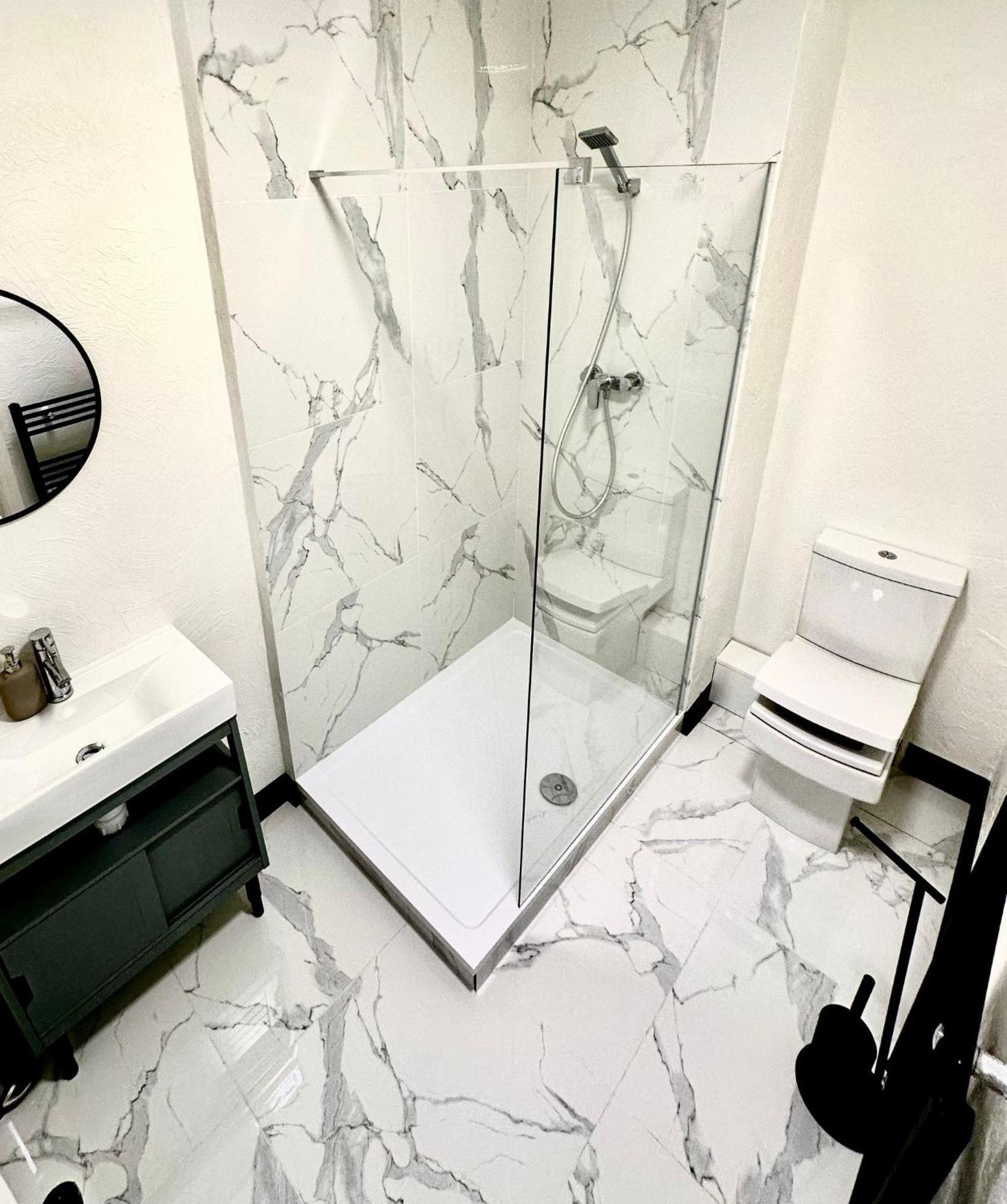 Flat 6 Stay In Aldgate Londra Exterior foto